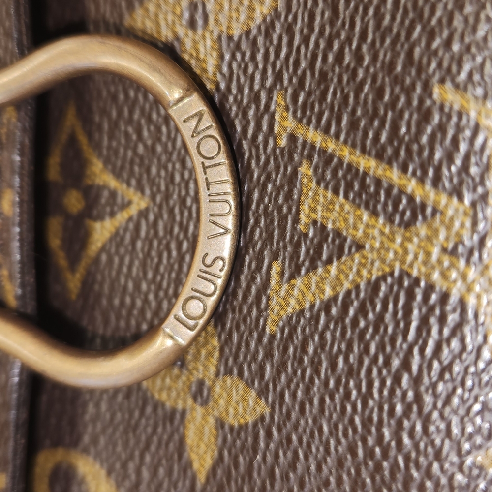 Louis Vuitton Monogram Crossbody Bag With COA - Picture 10 of 13